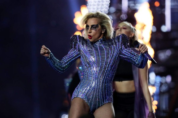 FOTOS: Así fue el show de Lady Gaga en el mediotiempo del Super Bowl