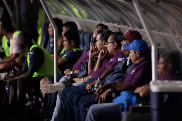 Un sábado de clásicos, goles y baile.