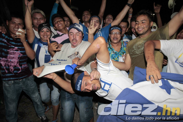 Espectacular recibimiento a la Selección de Honduras