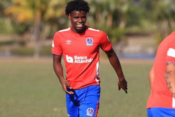 ¡NOVEDOSO! Así sería el 11 con el que Olimpia enfrentará al Marathón