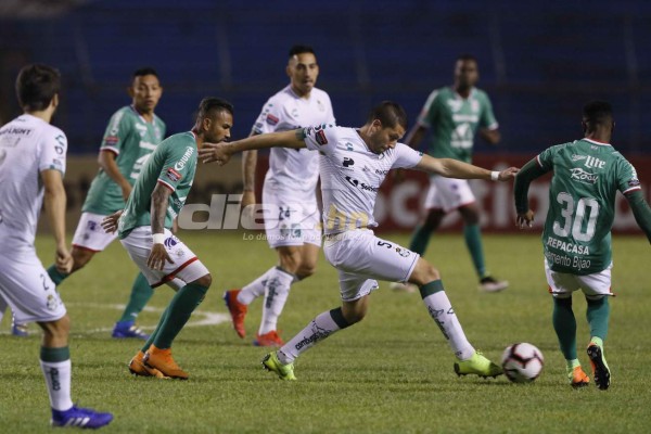 El uno a uno de Marathón: Caue Fernándes y su noche de terror; Arboleda en otro nivel