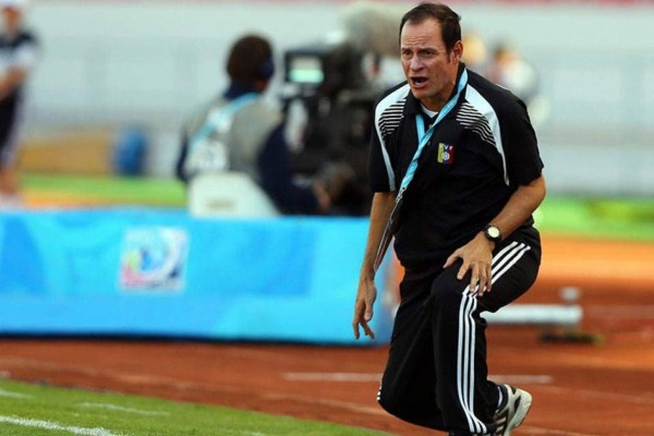 Deyna Castellanos y jugadoras de la selección de Venezuela denuncian de abuso sexual y acoso a extécnico