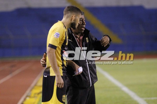 Las curiosas imágenes que no viste en TV de la fecha 13 en Honduras