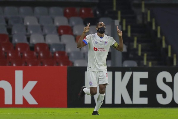 Con cambios: Así sería el modificado 11 del Olimpia para enfrentar al Honduras Progreso