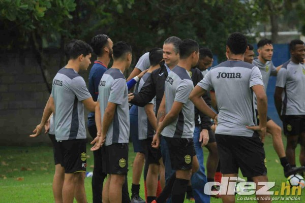EN FOTOS: Así fue el primer entreno de Carlos Restrepo al mando del Real España