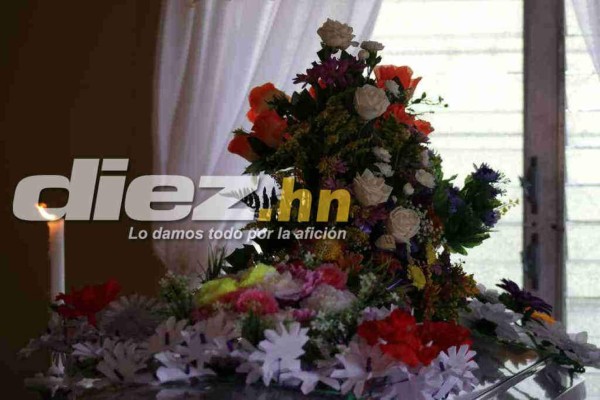 Multitudinario adiós al papá de Maynor Figueroa en Nueva Armenia