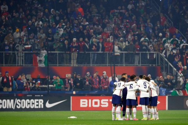 Estados Unidos vs México: las tremendas imágenes que dejó la batalla de titanes en Cincinnati