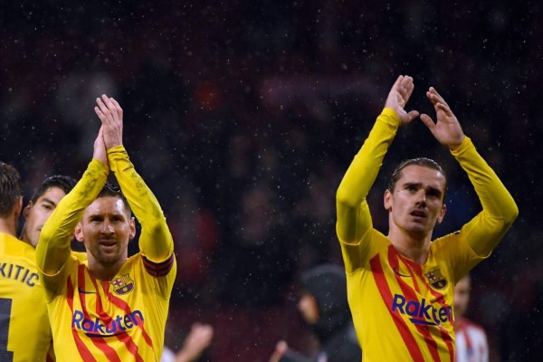 Messi sienta a Héctor Herrera y famoso personaje hondureño en el Atlético-Barcelona