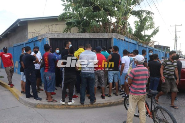 ¡Afición en los muros y fiesta! Las postales que dejó Génesis vs. Victoria en la ida de final del Ascenso