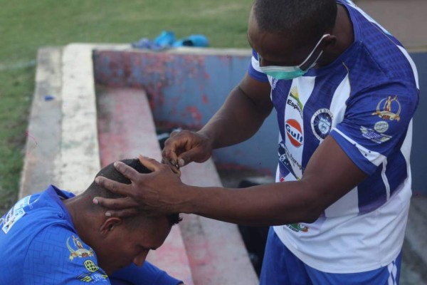 Le pasaron tijera a varios futbolistas del Victoria que debutaron en Primera División ¡ni 'Chato' Padilla se salvó!