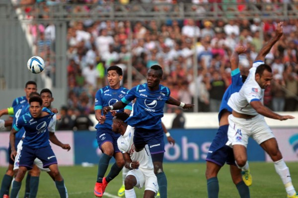 Fotos memorables de los clásicos Olimpia-Motagua
