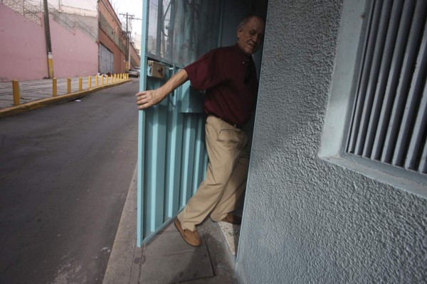 FOTOS: Así es la humilde y futbolera morada donde vive Chelato Uclés