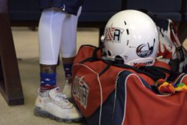 Con cervezas y sin respetar toque de queda absoluto: Las mejores fotos del día en Honduras