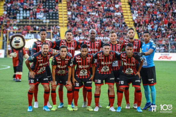 ¿Qué equipo tiene más títulos internacionales en Centroamérica?