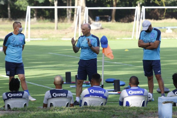 Así fue el día 1 de Honduras: La charla de Coito, solo 12 jugadores y la baja ante Canadá