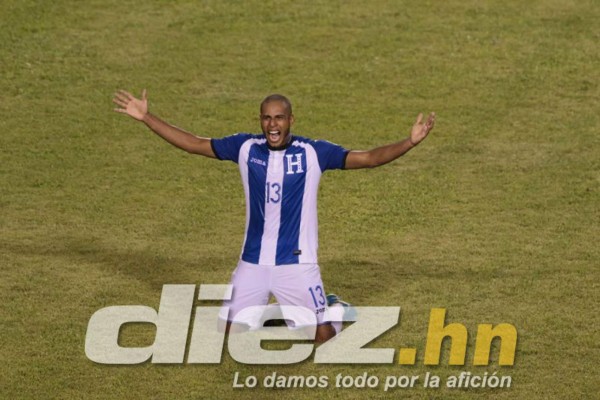 Alegría y llanto, así celebraron jugadores de Honduras el pase al repechaje