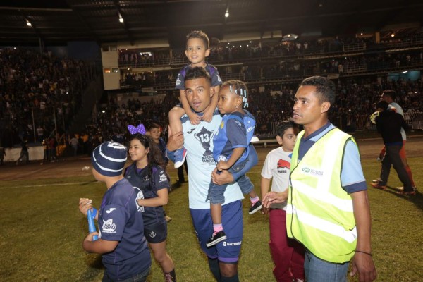 Carlos 'Chino' Discua celebra con gol su cumpleaños número 31