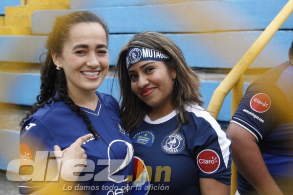 ¡Qué cositas! ¿Quién es la chica progreseña que se robó las miradas?