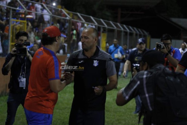 Afición reprende a Marathón; el irrespeto a Carlos Tábora y el descontrol de Obed Enamorado