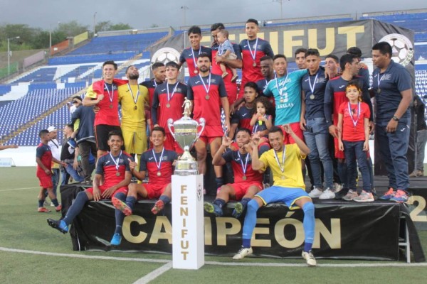 ¡Uno regresa 40 años después! Los clubes que firmaron su ascenso en el fútbol Centroaméricano