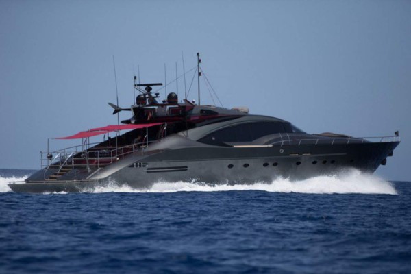 Fotos: ¿Por qué el yate de Cristiano Ronaldo es mejor que el de Messi?