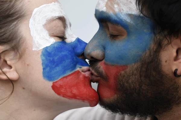 Los Mejores 'BESOS” del Mundial Brasil 2014