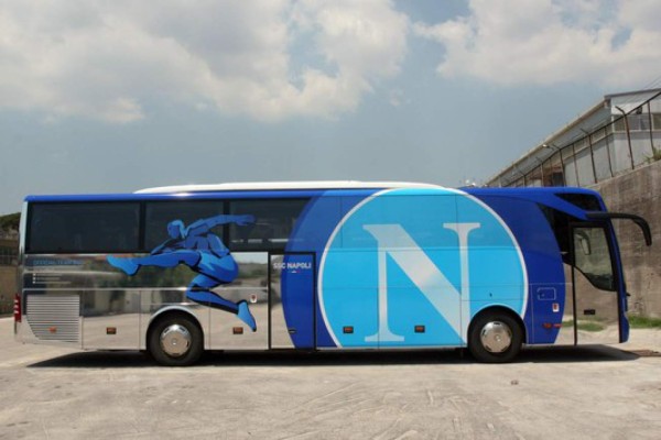 Si fueras un futbolista viajarías en estos autobuses de lujo