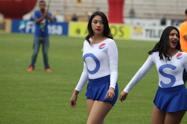 FOTOS: La belleza que impactó en la gran final entre Motagua y Marathón