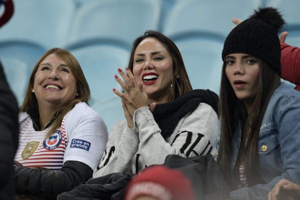 NO VISTE EN TV: Fiesta inca en Brasil; el dolor de Vidal y su novia impacta en el Chile-Perú