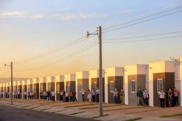 ¡Gran obra! Así son las viviendas que Nayib Bukele entregó a las familias afectadas por Eta y Iota &nbsp;&nbsp;&nbsp;