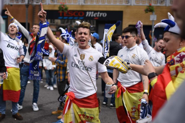 ¡Qué fiesta! Espectacular ambiente en Cardiff previo a la final de Champions