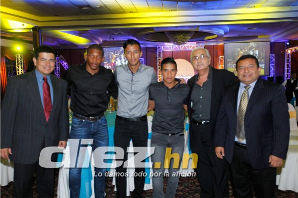 Liga Nacional de Honduras premia a los mejores de 2013-14