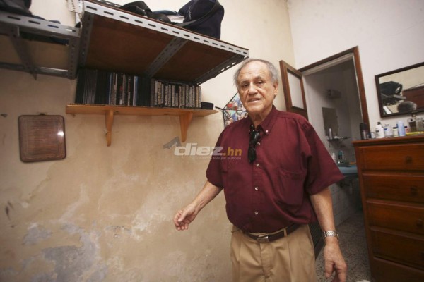 Con un tesoro adentro: Así fue la humilde casa donde Chelato Uclés vivió casi toda su vida