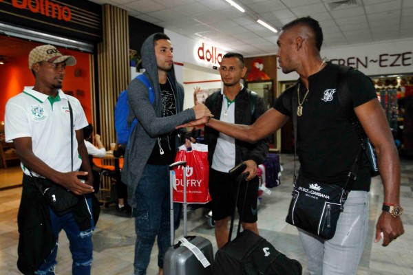 ¡CURIOSIDADES! Beckeles y Acosta se encuentran con Platense; Coito muestra su puntualidad