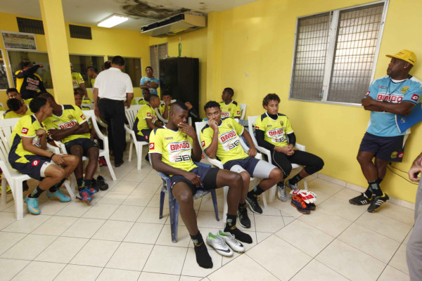 Hernán Medford: 'No me he reunido con nadie”