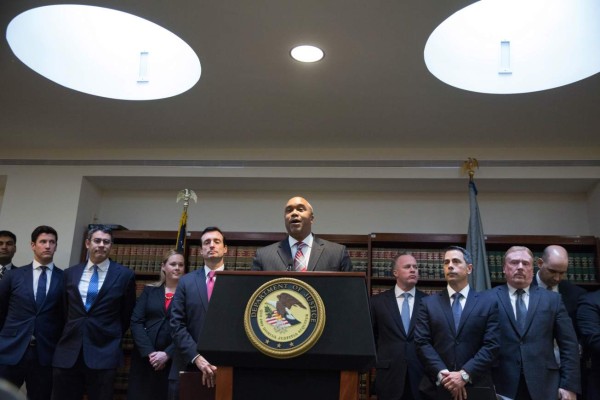 ¡Espectacular operativo! Así fue la extradición de El Chapo Guzmán a Estados Unidos