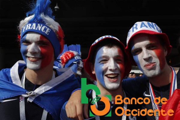 EL COLOR: Francia se adueña del grupo C y se instala en octavos con Dinamarca
