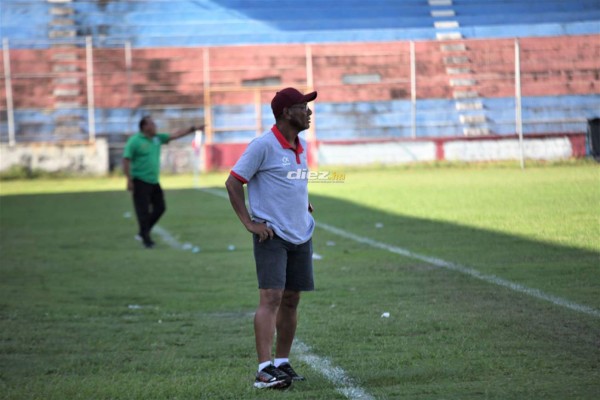 No viste en TV: Increíble parecido y la rabieta de Wilmer Cruz en el Nacional