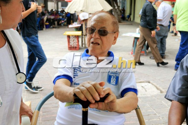 EN FOTOS: Así vendió Chelato souvenirs en el parque Tegucigalpa&nbsp;&nbsp;
