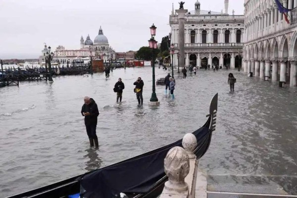 Devastación apocalíptica: Las impactantes imágenes de Venecia inundada