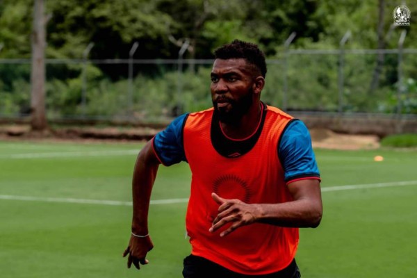 Día de inauguración: así fue el primer entrenamiento de Olimpia en su nueva sede de alto rendimiento