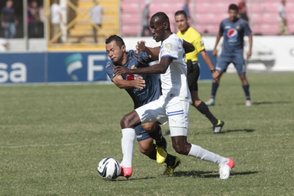 Olimpia se quedó con el clásico capitalino
