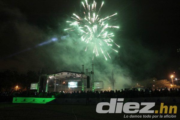 Tegucigalpa vibró con el show en Xpilots