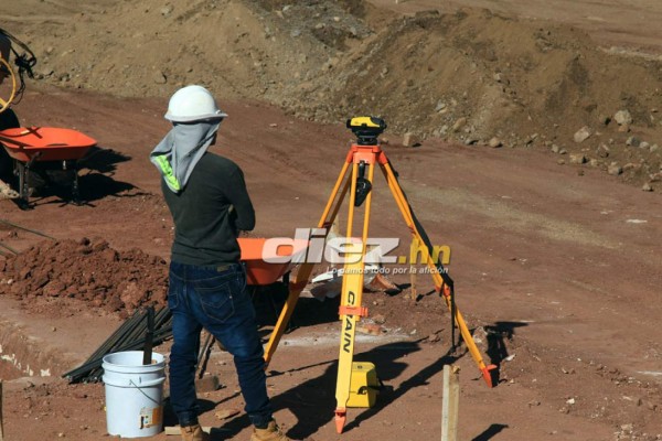 En fotos: El mini estadio que Fenafuth está construyendo en Tegucigalpa