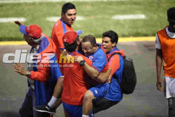 Así fue la eufórica celebración del Olimpia por su título 31 en el fútbol hondureño