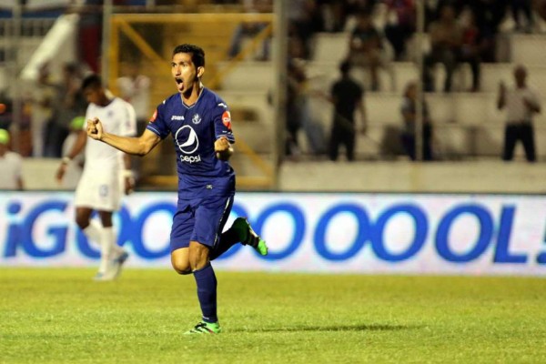 RUMORES/FICHAJES: Nicaragüense firma con Málaga y Panamá sigue exportando