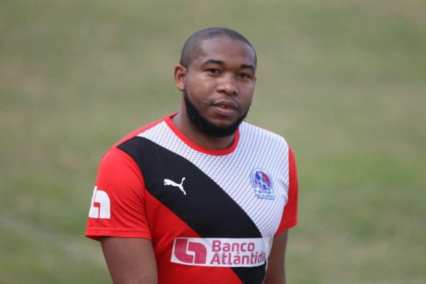 FICHAJES EN HONDURAS: Olimpia abre la chequera y Eddie Hernández iría a Europa