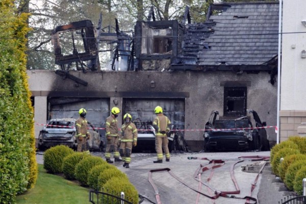 Así quedó su flota de autos: incendiaron la mansión del presidente del Celtic mientras dormía; 'estamos perturbados'
