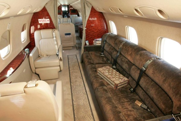 El Embraer 600 Legacy, el avión presidencial donde viajaría Chelato
