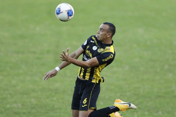 ¿José Alejando Reyes? El 11 titular del Real España ante Olimpia en el inicio de la era 'Potro' Gutiérrez